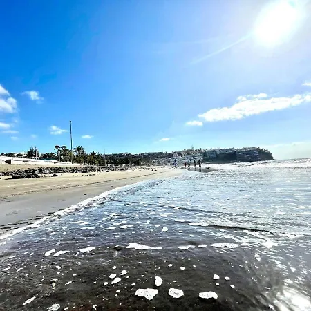 Interior Dbl Studio,wifi,only 50 M, Playa Las Canteras *